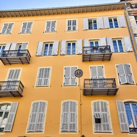 Very 2p With Comfort, Center Ac/wifi Nicea